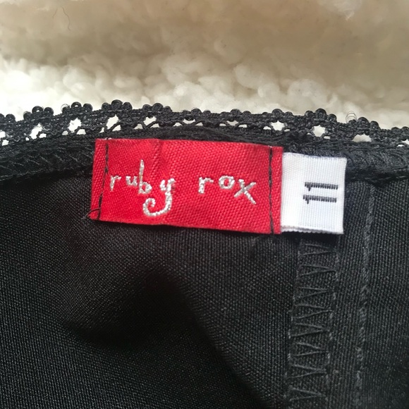 Little Black Strapless Dress with Red Rose and Crinoline - Picture 2 of 3